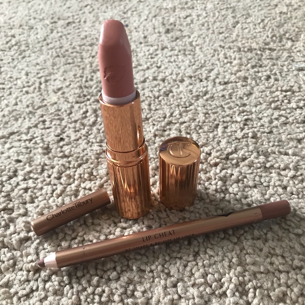 Charlotte Tilbury lipstick and lipliner